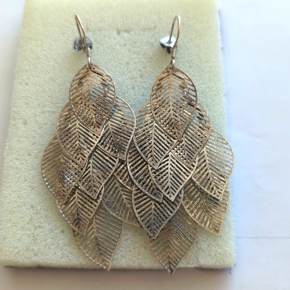Silver earrings - Picture 1 of 4
